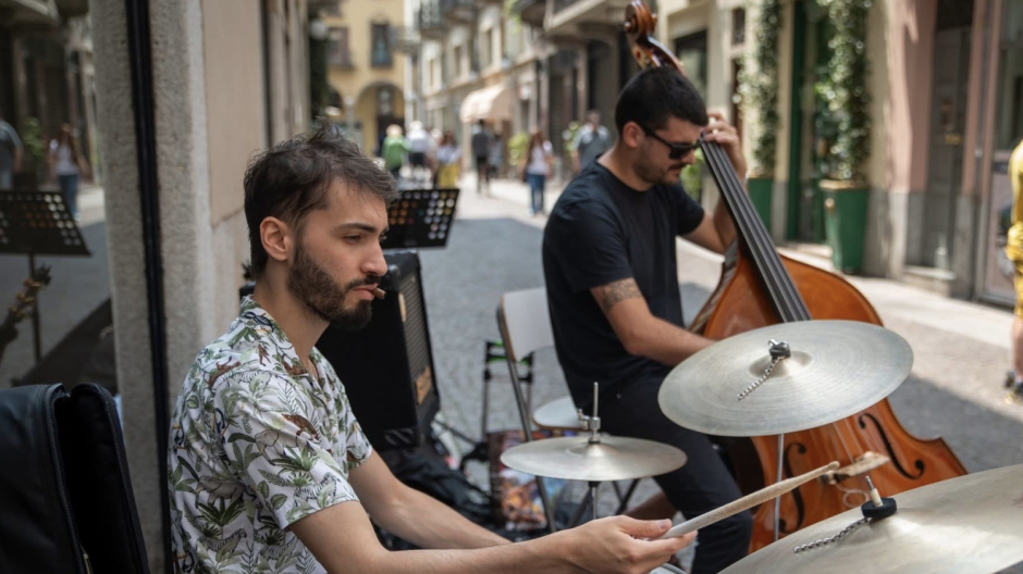 “Concerti Imprevisti”: musica dal vivo tra vie e piazze di Novara 